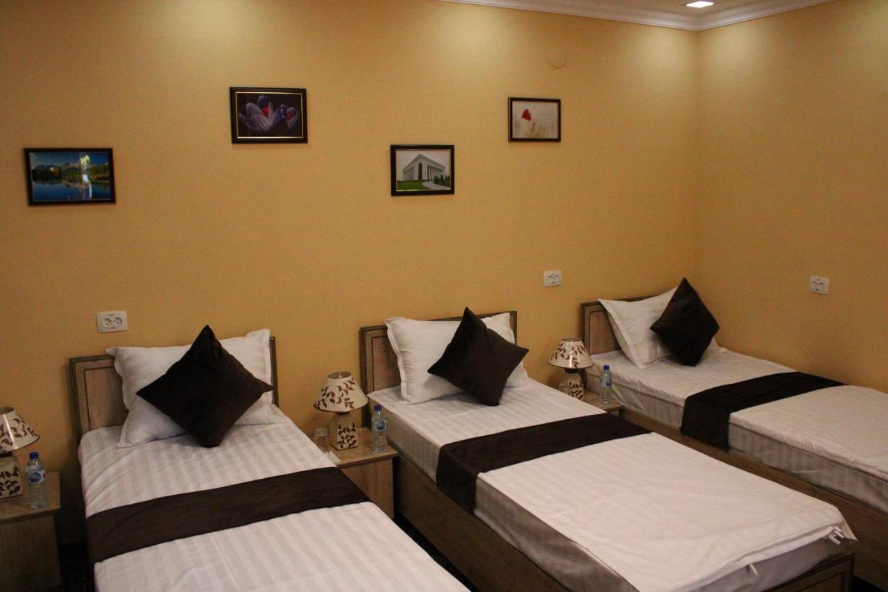 Zafaron Hotel Tashkent Luaran gambar