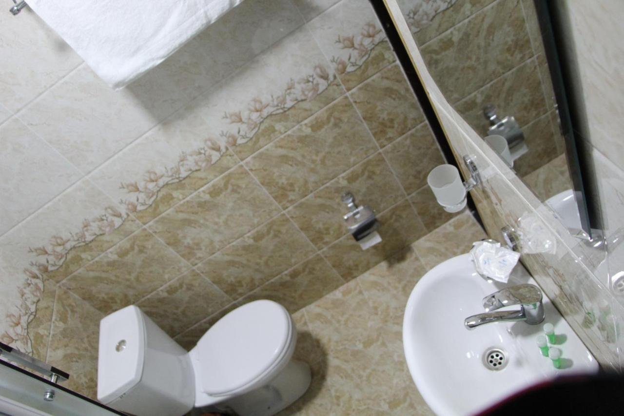 Zafaron Hotel Tashkent Luaran gambar