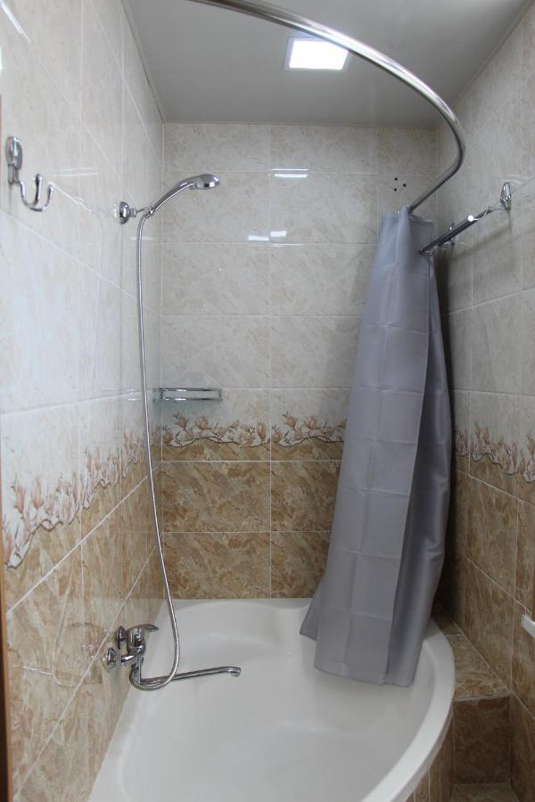 Zafaron Hotel Tashkent Luaran gambar
